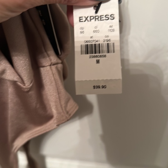 Champagne hold her body suit - Picture 2 of 3